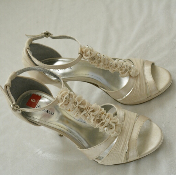 Champagne Style&Co Heels - Picture 2 of 8